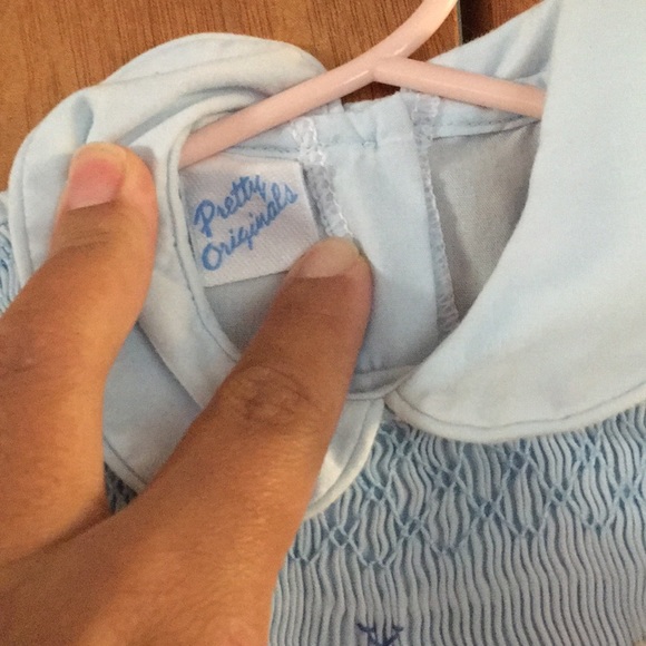 ❤️3/$30❤️Pretty originals Smock with embroidery - Picture 4 of 8